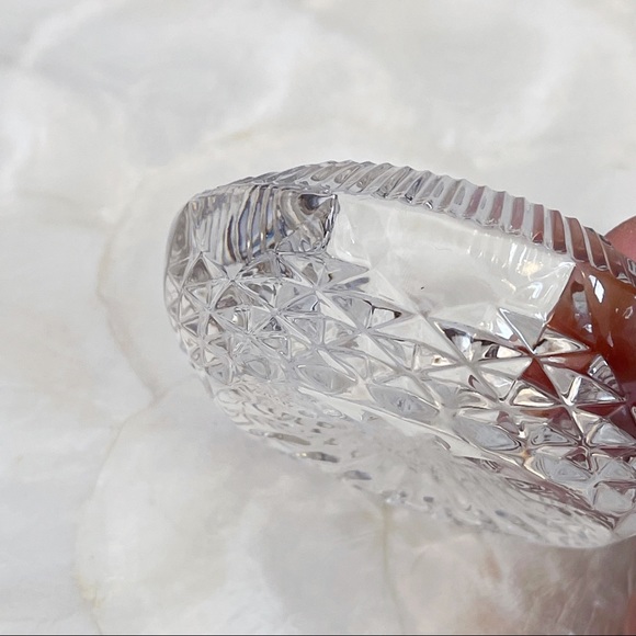 Vintage Hand Cut Glass Art Deco Thick Rimmed Ashtray Trinket Jewelry Dish - Picture 5 of 14